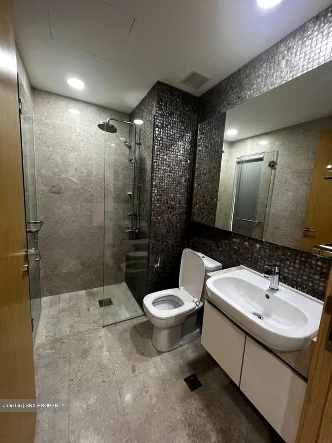 La Fiesta (D19), Condominium #592034791